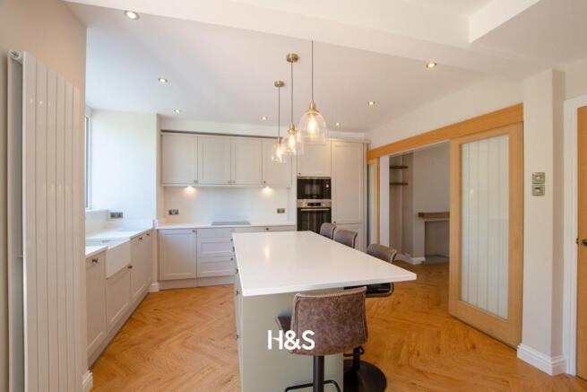 18 Ulleries - kitchen2.jpg