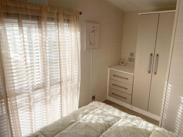 2 bed Caravan for sale Image 7