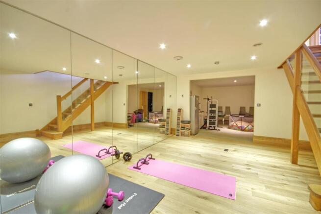 Gym / Games room