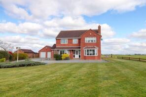 High Croft, Newbigg, Crowle DN17 4EZ
