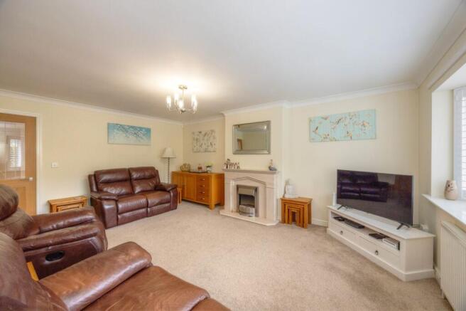 3 bed Detached Bungalow for sale Image 6
