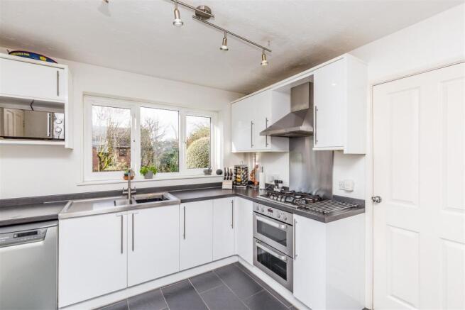 46 Elterwater Drive, Gamston, Nottinghamshire, NG2
