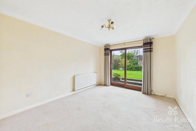 Clanfield Avenue, Widnes, Cheshire, WA8 photo 4