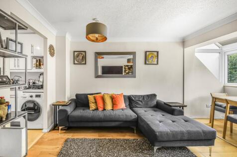 Bywater Place,
Surrey Quays, SE16