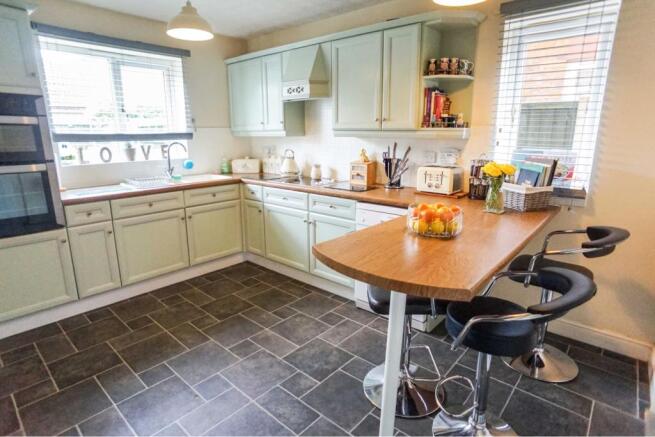 Kitchen/Breakfast