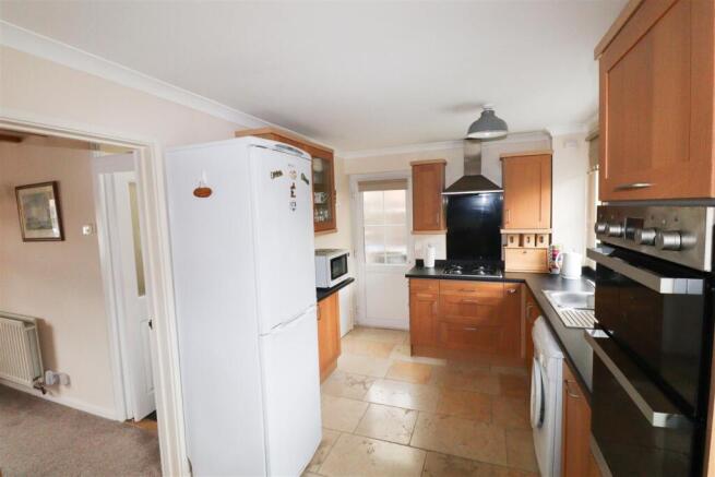 Ambleside Close, Farnborough photo 4