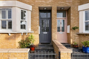 95, Athenlay Road, London SE15 3EN