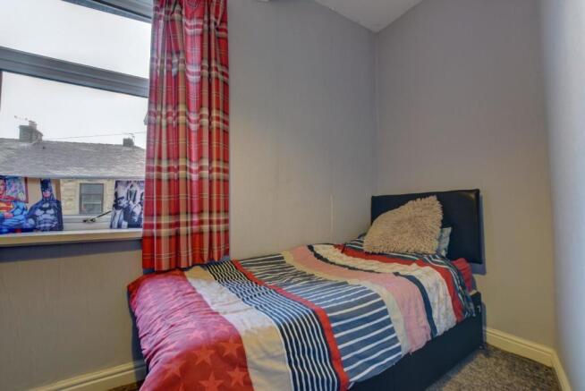 Bedroom 5.jpg