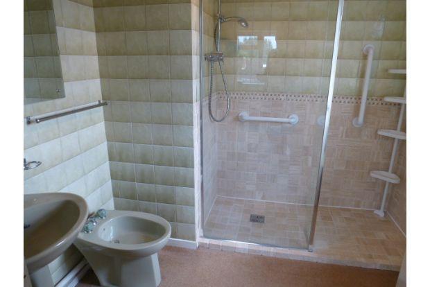 En Suite Shower Room
