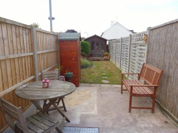 Photo 6