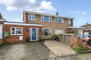 61, Pennine Way, Farnborough GU14 9JA