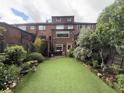 Manor Farm Close, Ashton-Under-Lyne
