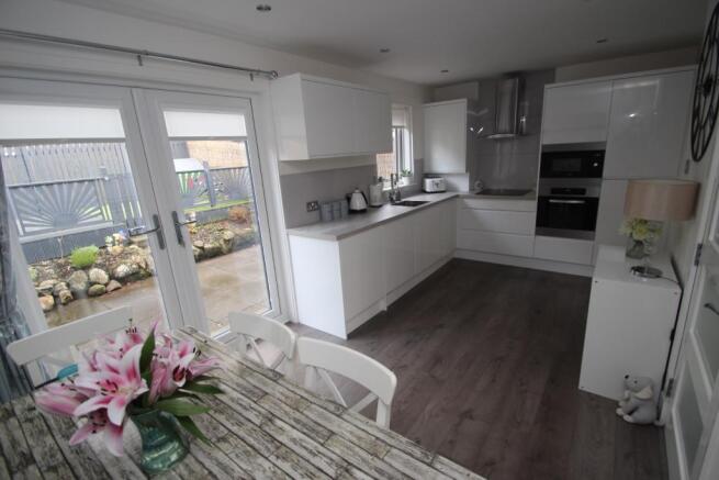 Dining kitchen