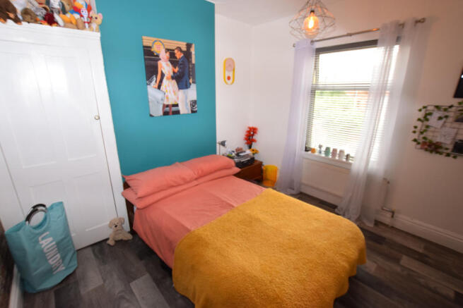 Photo 11