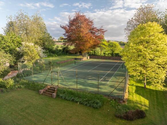 ORCHARD HOUSE - TENNIS COURT 1