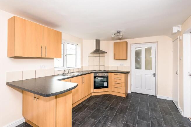 Refitted Kitchen Diner: