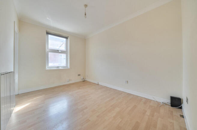 Essex Road, Dartford, DA1 2 photo 4