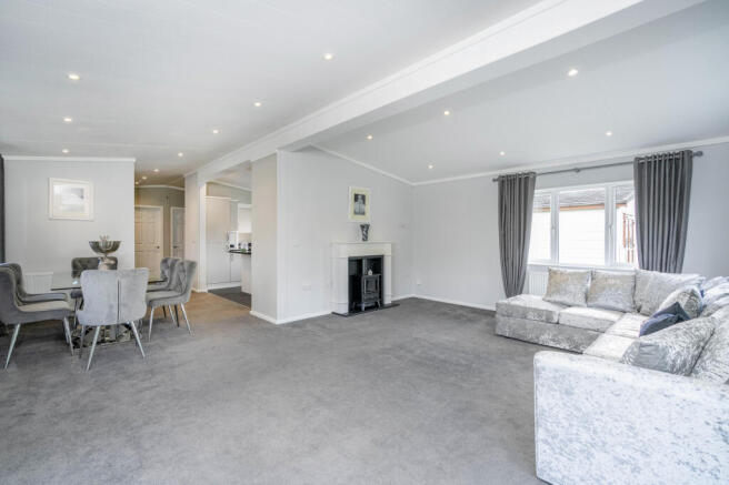Two Bed Bespoke Walcott, Lazy Otter Meadows, Cambridge Road, Ely, Cambridgeshire, CB6 3LU photo 4