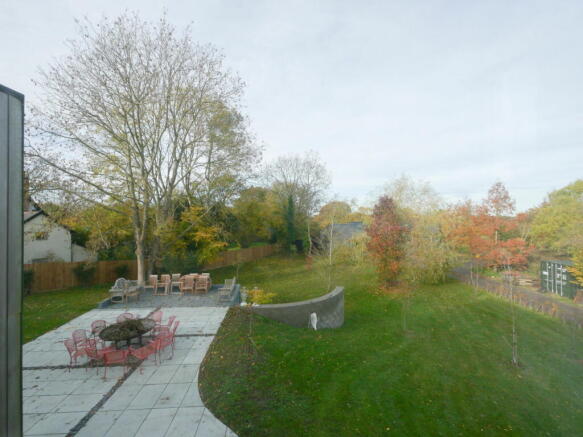 Photo 25