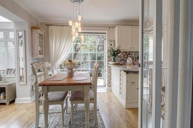 Dining: Kitchen: Conservatory