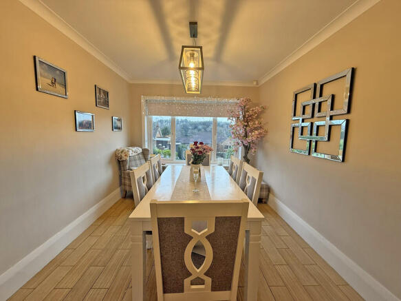 3 bed Detached for sale Image 5