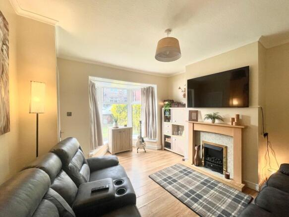 2 bed Semi-Detached for sale Image 6