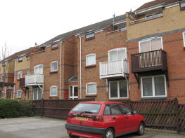 35, Barrique Road, Nottingham NG7 2RP