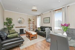 2f2, 10, Whitson Grove, Stenhouse, Edinburgh EH11 3DS