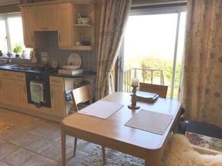 Kitchen / Breakfast