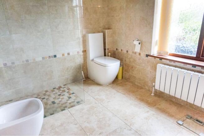 Master En-suite