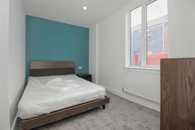 4 bed Terraced for sale Image 4