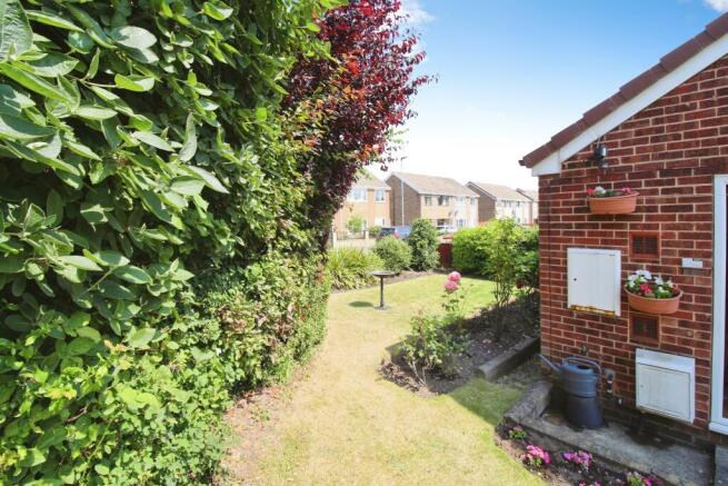 2 bed Semi-Detached for sale Image 12