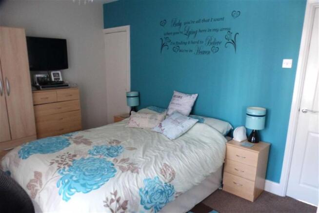 Bedroom 1: