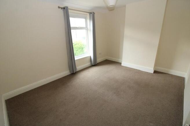 2 bed Terraced for sale Image 5