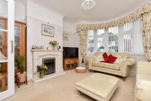 98, Bradstow Way, Broadstairs CT10 1AH