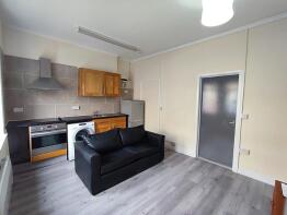 4, North Luton Place, Adamsdown, Cardiff CF24 0EU