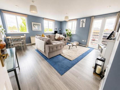 Saltash Road, Swindon, SN2 2