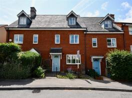 102, Graham Way, Cotford St Luke, Taunton TA4 1HX