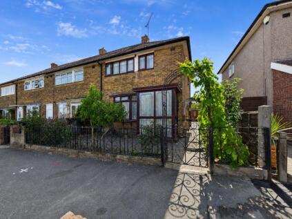 Romford Road, Aveley, South Ockendon, Essex, RM15