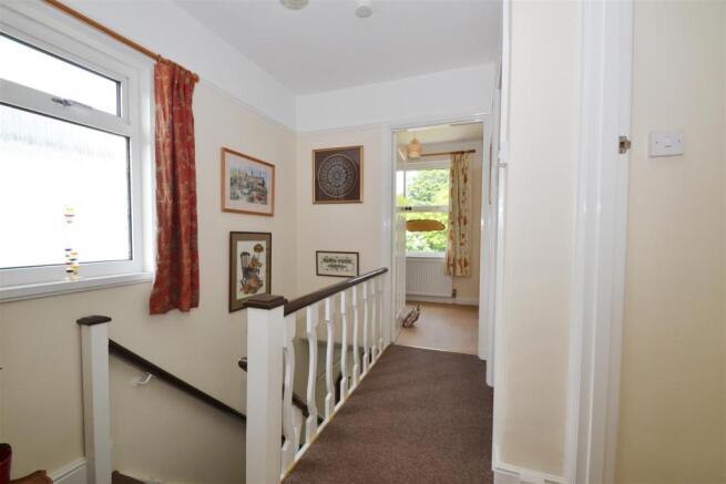GALLERIED LANDING