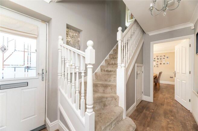 4 bed Detached for sale Image 10