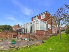 72, Courtmount Grove, Portsmouth PO6 2BN