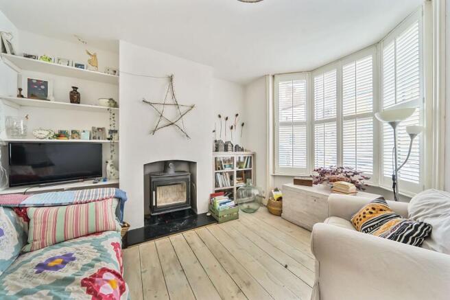 Living Room (3)