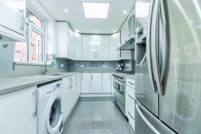 pbox-IMG.jpg