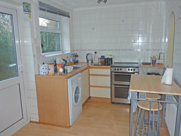 Large Fitted Kitchen