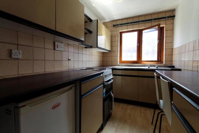 Kitchen (2)