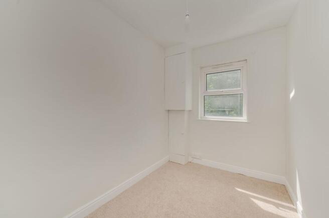 3 bed Terraced for sale Image 5