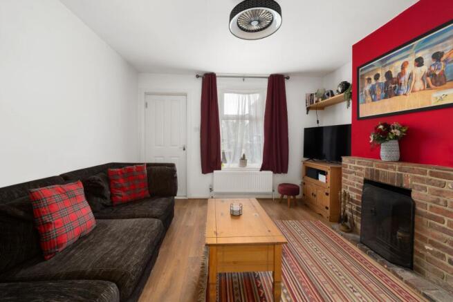 Living Room (view b)