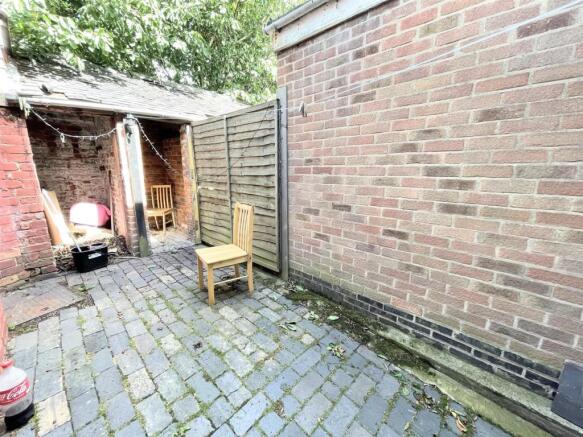 Courtyard Garden