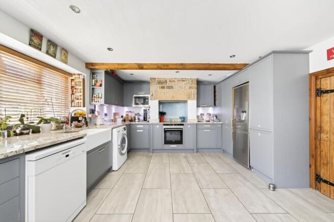3 bed Cottage for sale Image 7